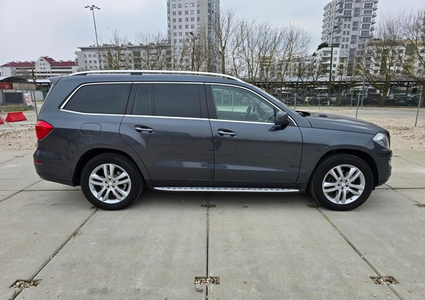 Mercedes-Benz GL cena 99999 przebieg: 198000, rok produkcji 2012 z Warszawa małe 254